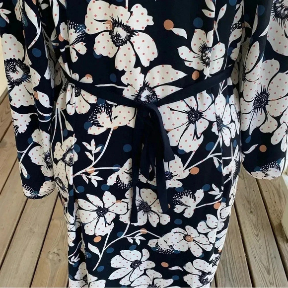 Eloquii Dress Plus 22W Blue Floral Whimsical Long Bell Sleeves 22 Novelty Print - Picture 8 of 14